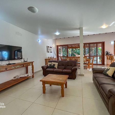 Linda Casa Com Varanda Gourmet Em Condominio Ілябела Екстер'єр фото