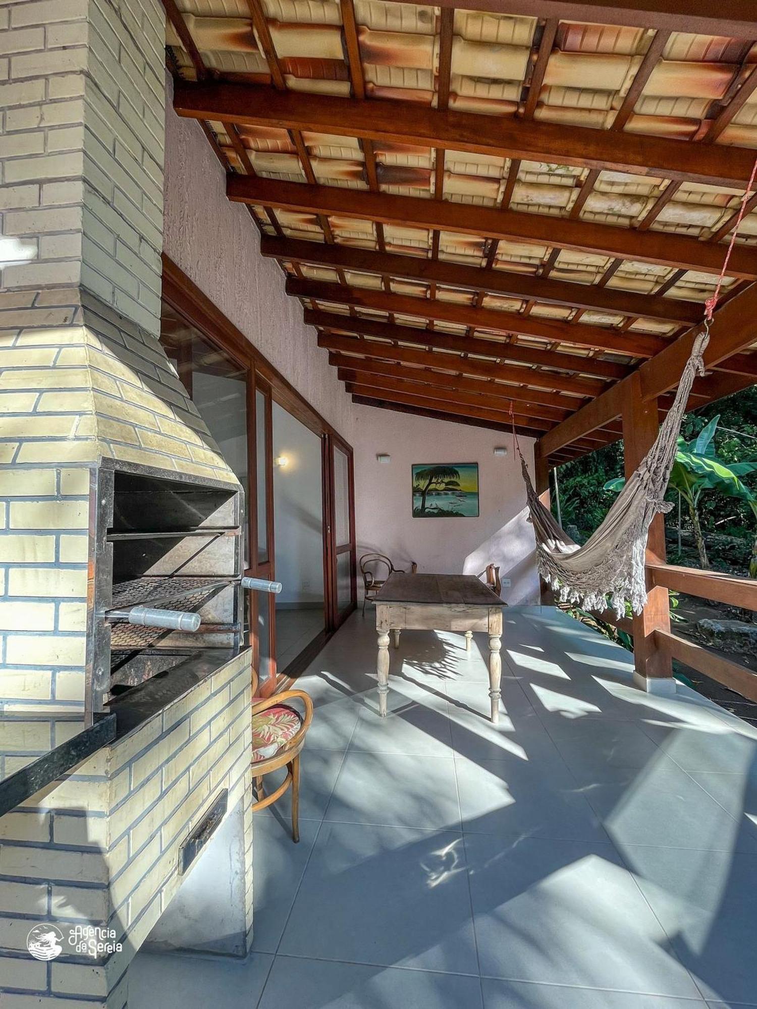 Linda Casa Com Varanda Gourmet Em Condominio Ілябела Екстер'єр фото
