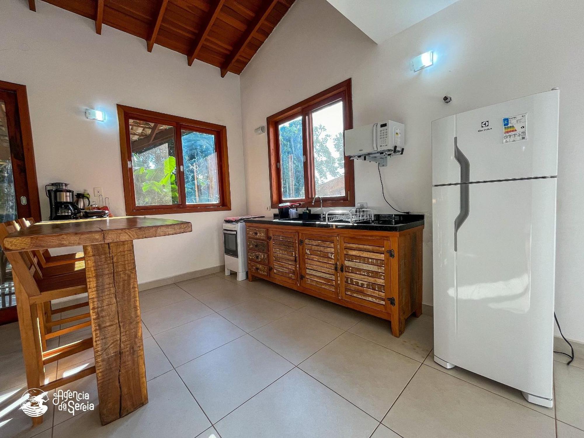 Linda Casa Com Varanda Gourmet Em Condominio Ілябела Екстер'єр фото